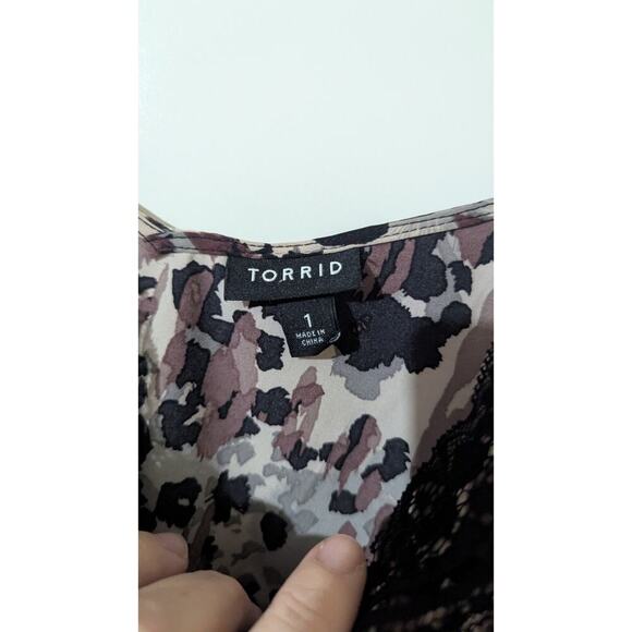 Torrid Women's Plus Size 1 Chablis Lace Trim Cami Top Animal Print E - Picture 2 of 6